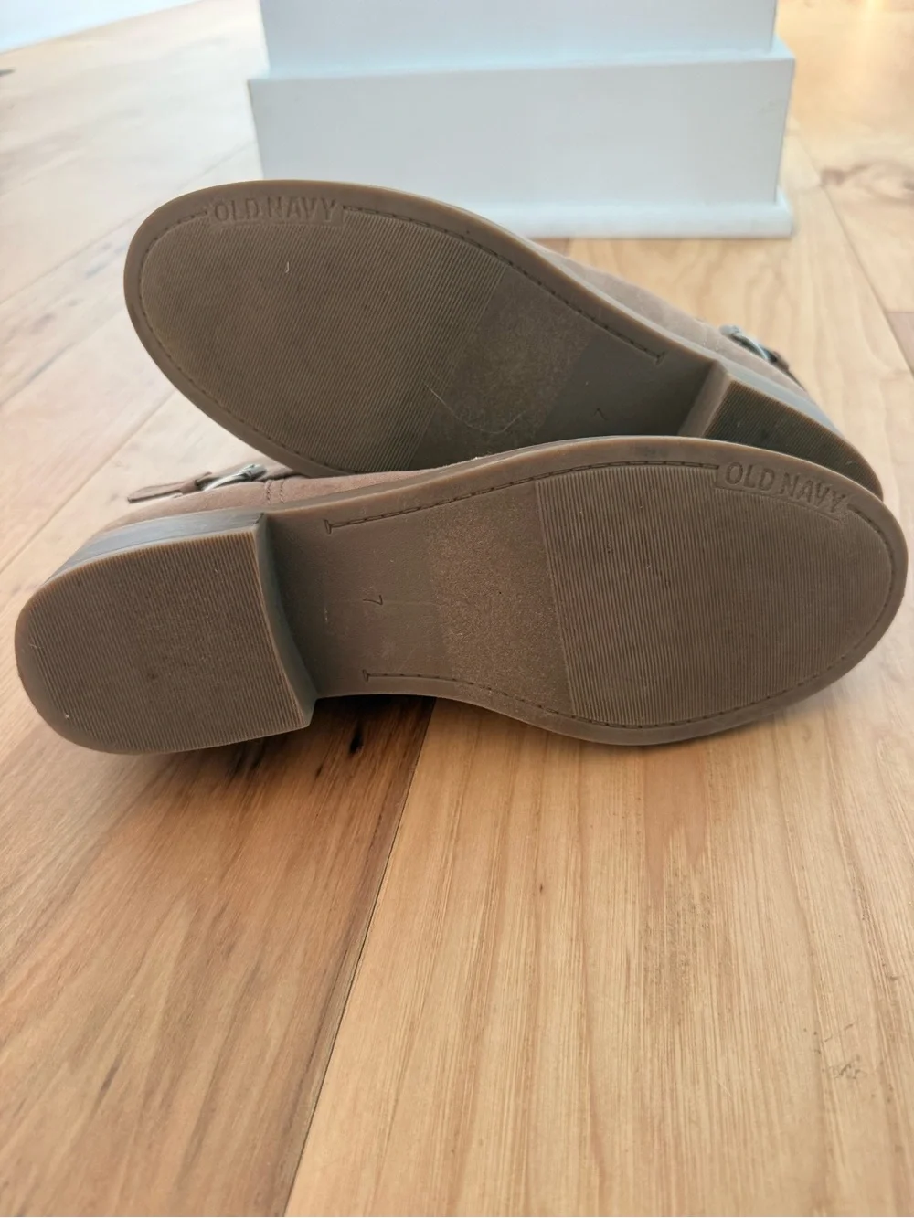 Old Navy Women's Taupe Suede-like Low-heel Ankle Boot with Buckle Detail, size 7
